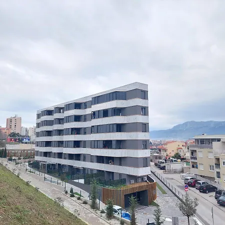 Apartment Paola With Free Private Parking Place Split Exterior photo