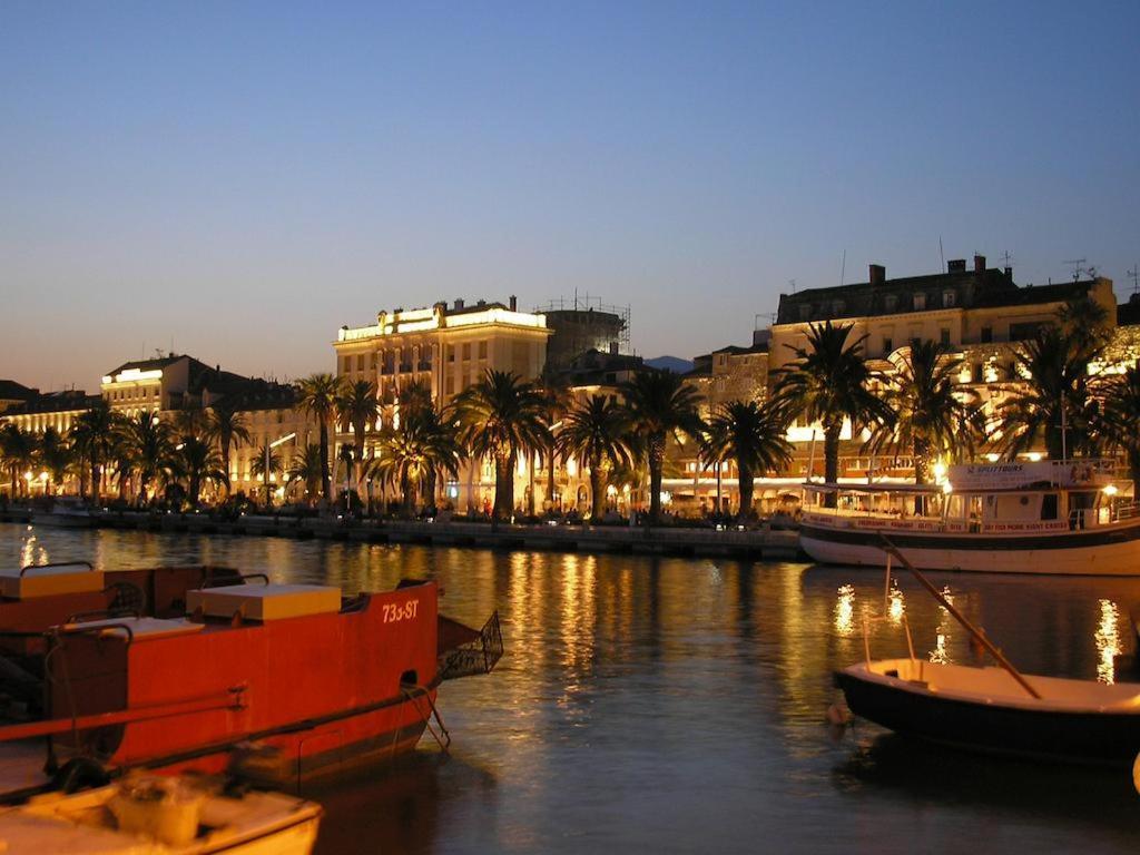 Apartmán Paola With Free Private Parking Place Split